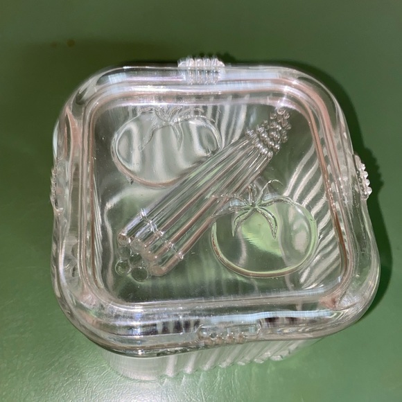 Federal Glass Other - Vintage vegetables refrigerator glass